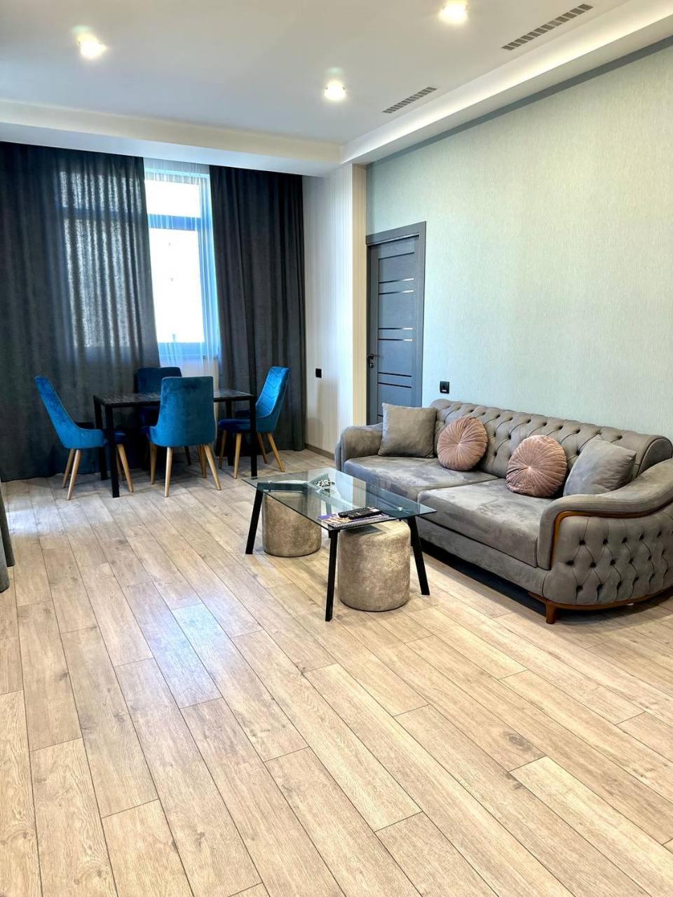 Park Avenue Hotel Γιερεβάν Εξωτερικό φωτογραφία